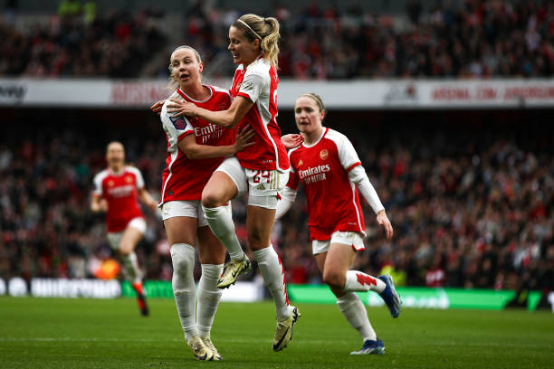 帮助球队扩 帮助球队扩